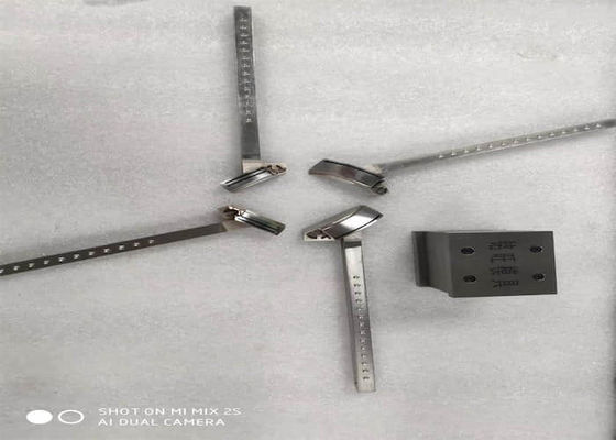 Ανυψωτής εξαρτημάτων καλουπιού προσαρμοσμένης κατεργασίας στη χύτευση με έγχυση